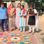 प्रज्ञान विद्यापीठ विद्यालय के दीपोउत्सव में छात्राओं ने रंगों से उकेरी भारतीय संस्कृति की छवि