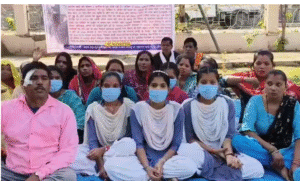 पुलिस कार्रवाई न होने से नाराज़ पीड़ित परिवार&hellip;