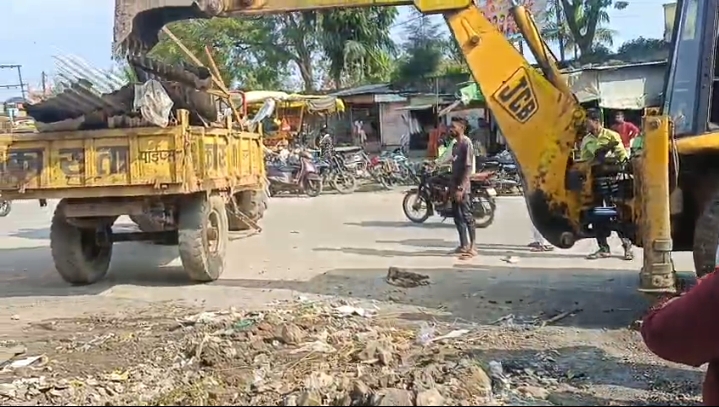 खाचरोद में फिर गरजा शासन का बुलडोजर — हटाए गए अतिक्रमण दोबारा खड़े, प्रशासन ने की सख्त कार्रवाई