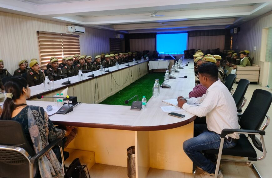 рдлрд┐рд░реЛрдЬрд╛рдмрд╛рдж рдкреБрд▓рд┐рд╕ рд▓рд╛рдЗрди рдореЗрдВ рдЖрдпреЛрдЬрд┐рдд…