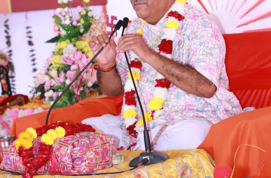 भीनमाल में समर्थ शिशु श्रीराम कथा का तीसरा दिन — मानस मर्मज्ञ श्याम स्वरूप मनावत ने कहा, “भारत वर्ष में स्त्री के मातृत्व की पूजा होती है”