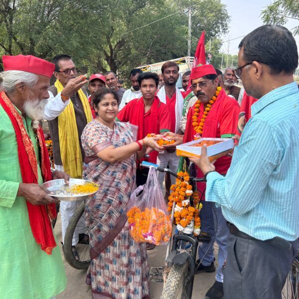 समाजवादी पार्टी की वरिष्ठ नेत्री ने साइकिल यात्रा&hellip;