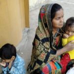 हमीरपुर में बेसहारा महिला न्याय के लिए भटकती, प्रशासन मौन