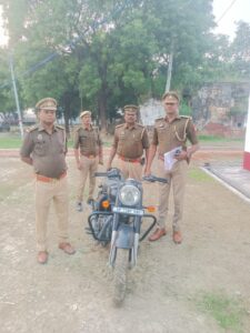 प्रतापगढ़ पुलिस ने गैंग लीडर की बुलेट कुर्क&hellip;