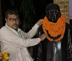 भारतीय स्वतंत्रता संग्राम सेनानी को श्रद्धांजलि