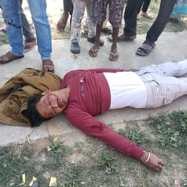 तेज़ रफ्तार कार ने मारी स्कूटी सवार युवकों&hellip;