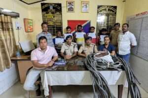 पाकुड़ स्टेशन पर चोरी की सिग्नल केबल कांड