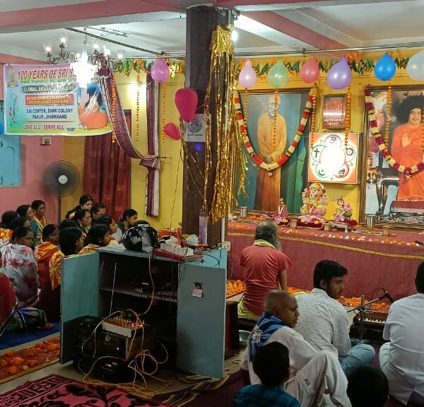 साईं नाम के सरोवर में पाकुड़, 24 घंटे&hellip;