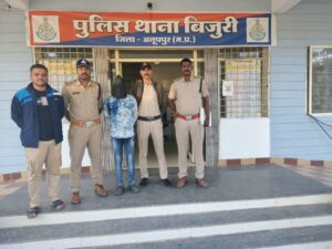 बिजुरी पुलिस ने 24 घंटे में आरोपी पकड़ा