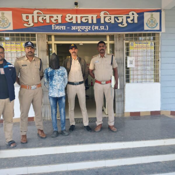 बिजुरी पुलिस ने 24 घंटे में आरोपी पकड़ा