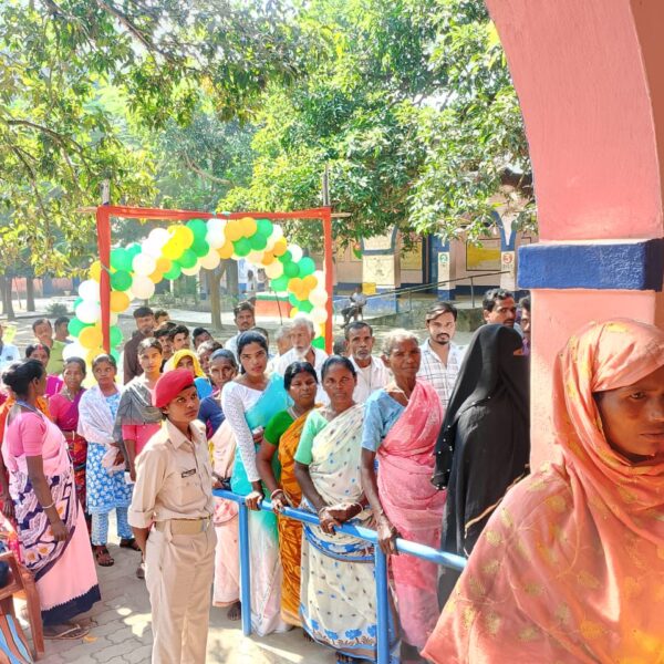 पोठिया में विधानसभा चुनाव: मतदान उत्साह और कड़ी…