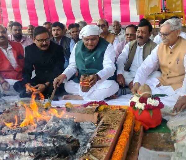 सांसद छत्रपाल सिंह गंगवार ने किया सेमीखेड़ा चीनी&hellip;