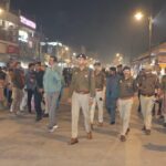 मथुरा में हाई अलर्ट के बीच पुलिस का पैदल मार्च
