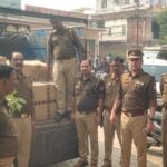 फिरोजाबाद में अवैध पटाखा भंडारण का भंडाफोड़