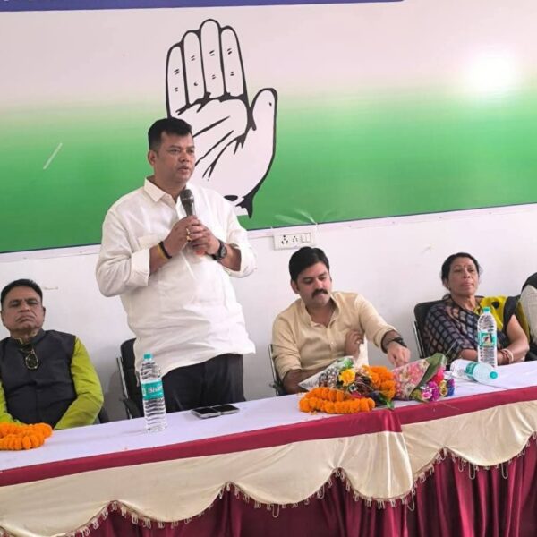 कसडोल में एसआईआर पुनरीक्षण को लेकर कांग्रेस की…